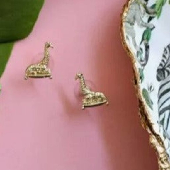 Sitting Giraffe Stud Earrings Worn Gold - Picture 3 of 3